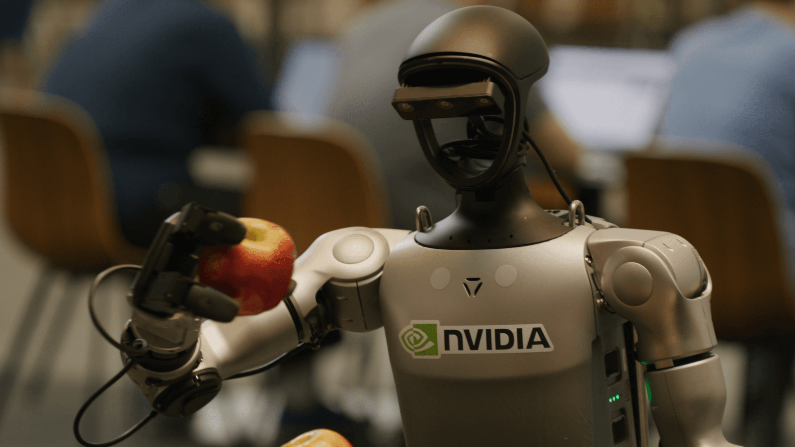 NVIDIAがロボット向けオープン基盤を拡充──NewtonとIsaac GR00T N1.6がPhysical AIを加速する
